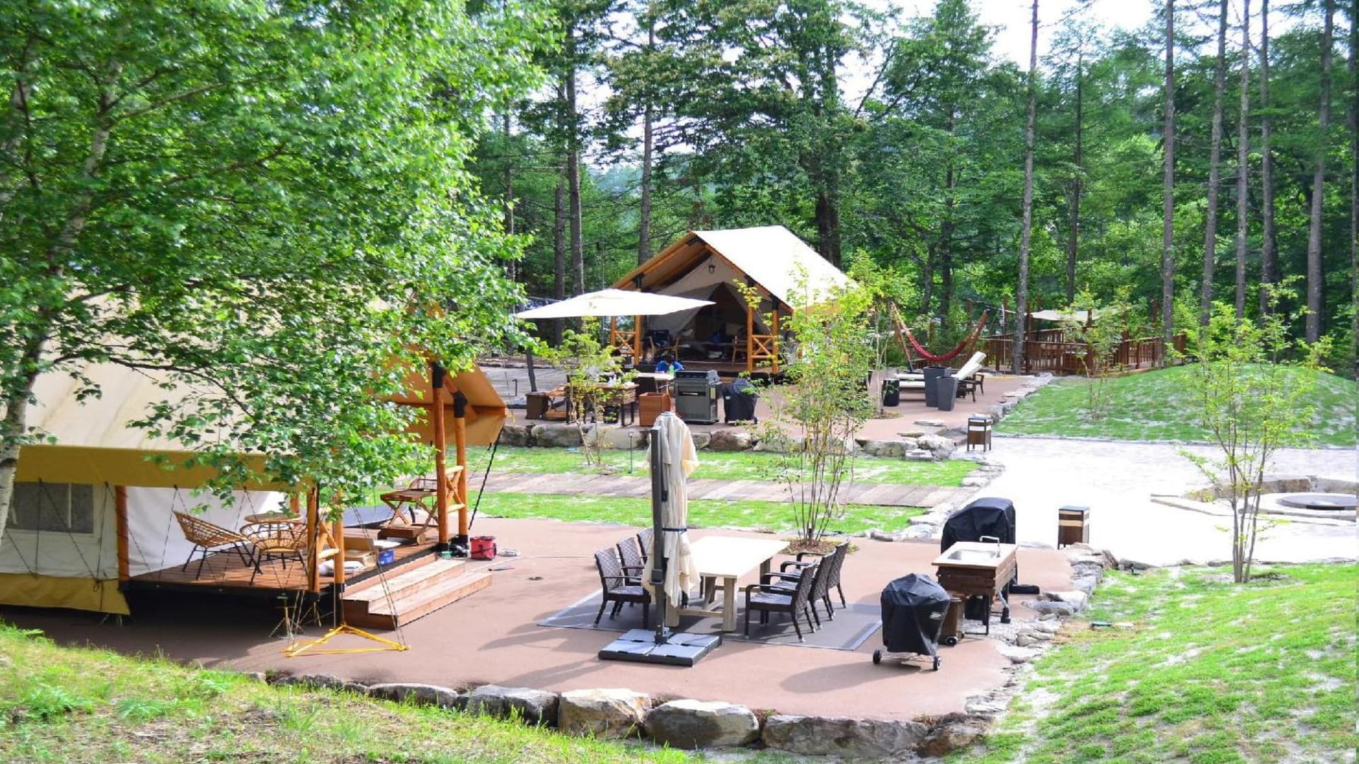 グラマラスダイニング蓼科 THE CAMP