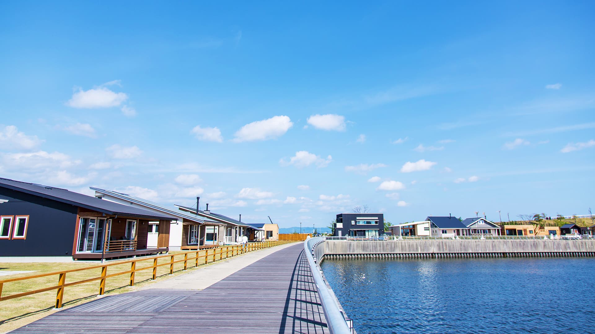 SHARESラグーナ蒲郡