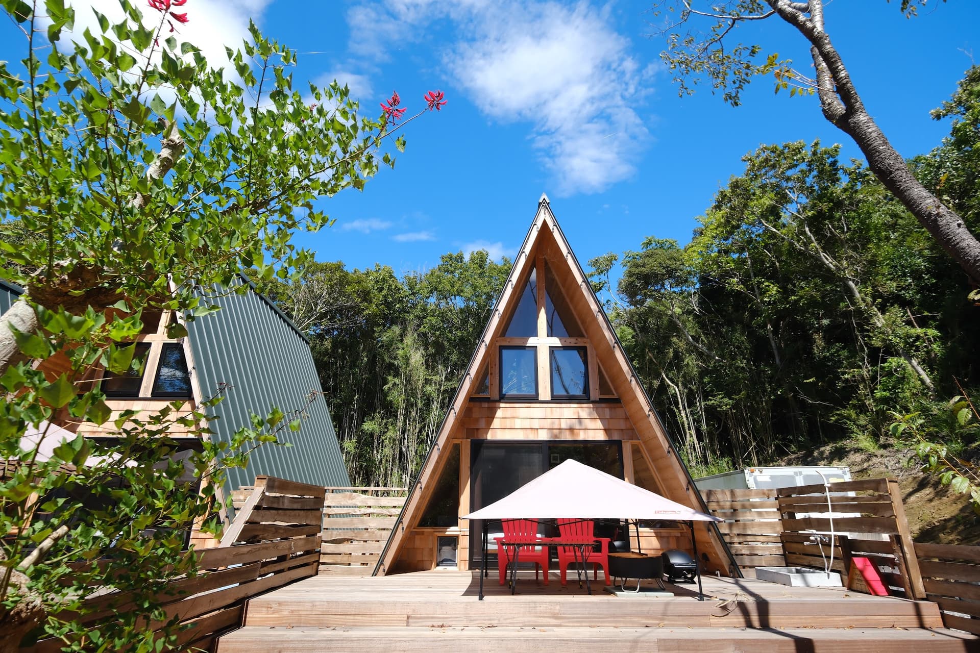 THE DOG DEPT GARDEN RESORT 館山犬石