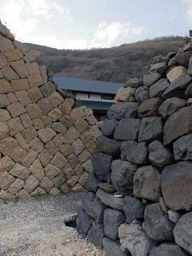 一棟貸し 女木島オーテの宿 瀬戸内芸術祭 ^