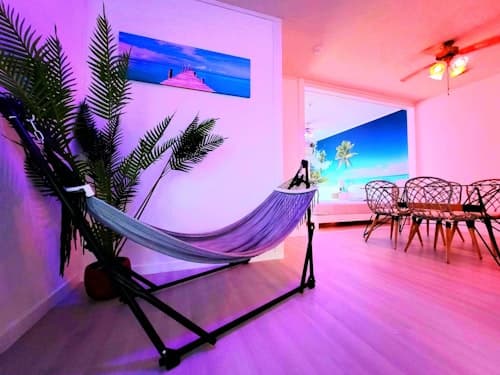 Villa Blu Okinawa Chatan / ヴィラ・ブルー沖縄北谷/民泊