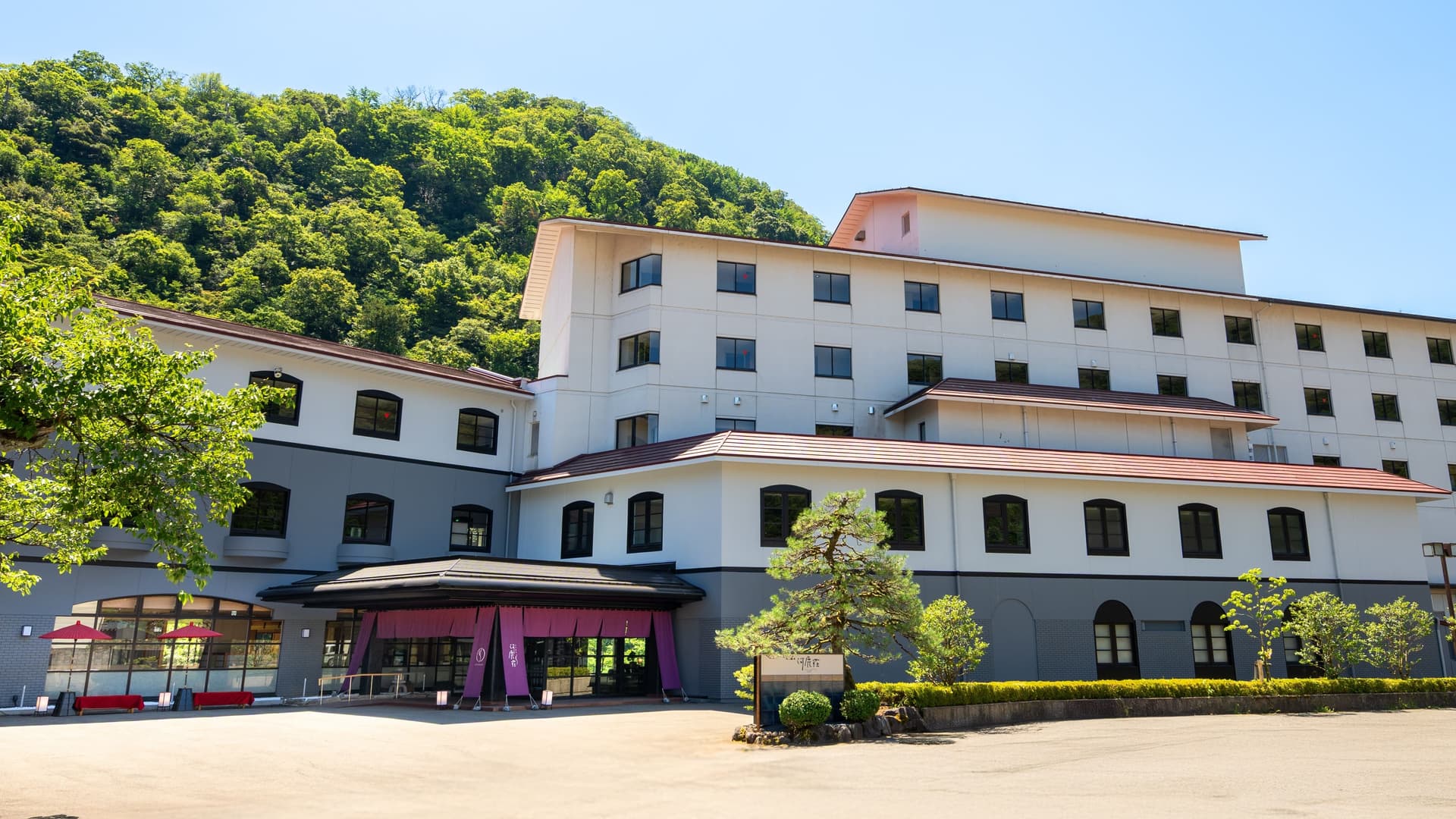 山中温泉河鹿荘(2025年8月1日OPEN)