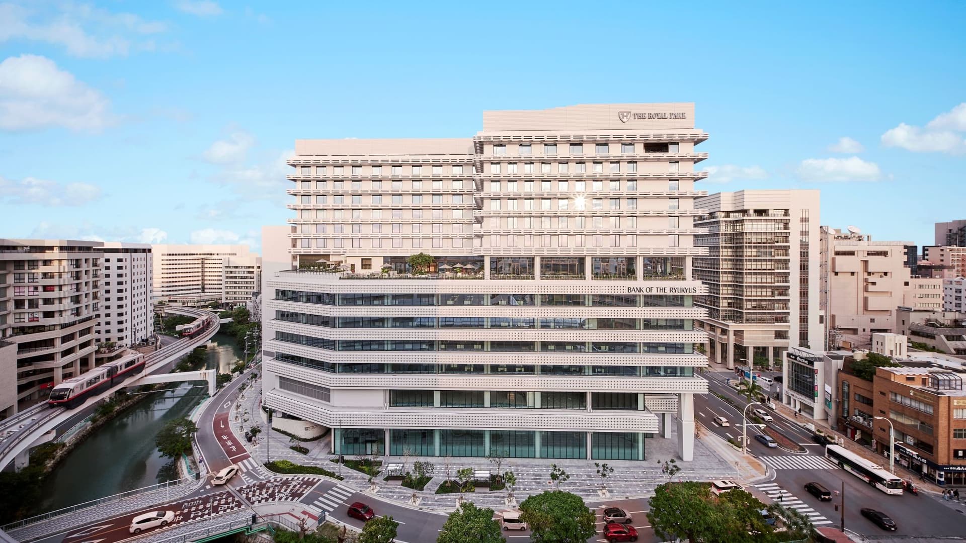 ザ ロイヤルパークホテル アイコニック 那覇(2026年1月30日オープン)