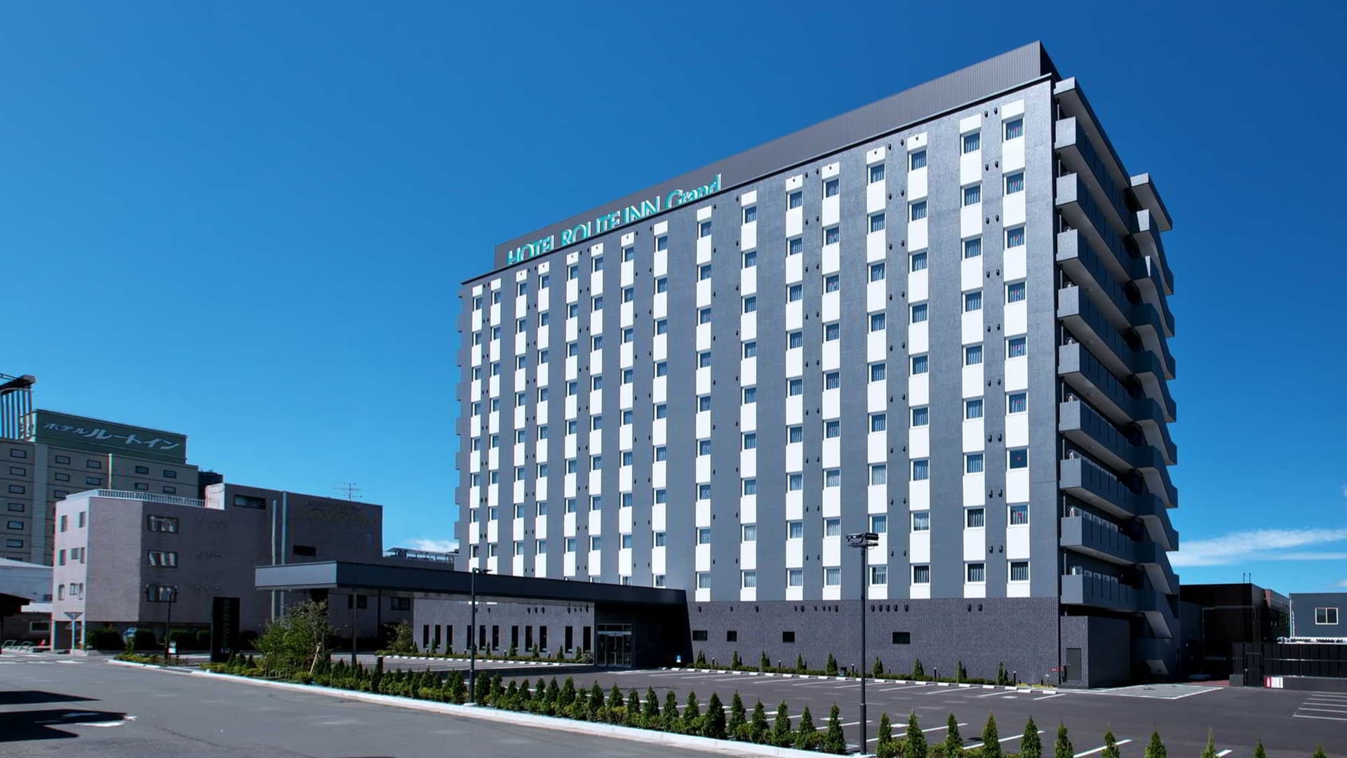 ホテルルートインGrand三沢-EAST COURT-