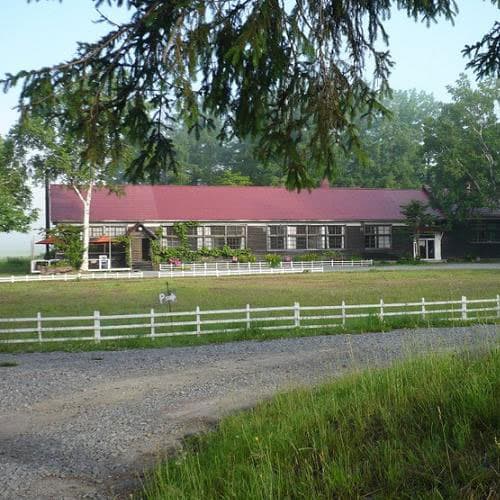 宿&自然生活体験センター 冒険家族