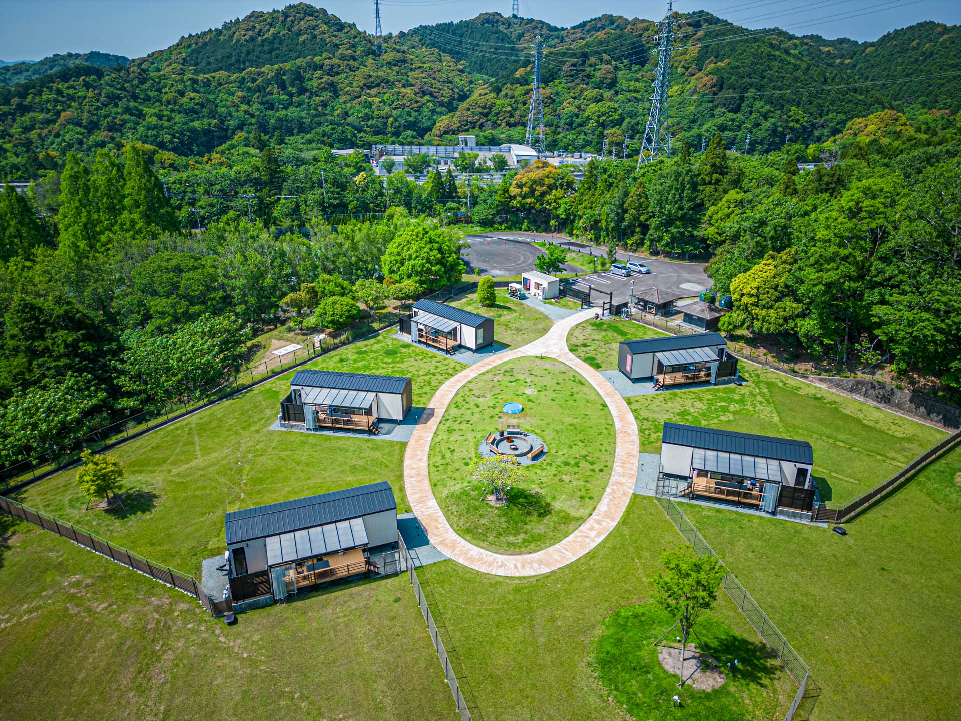 Luxury Trailers 離宮伊勢