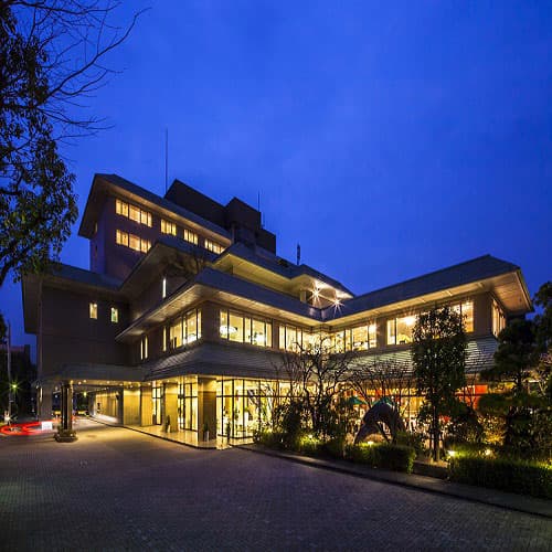 KKRホテル熊本(国家公務員共済組合連合会熊本共済会館)