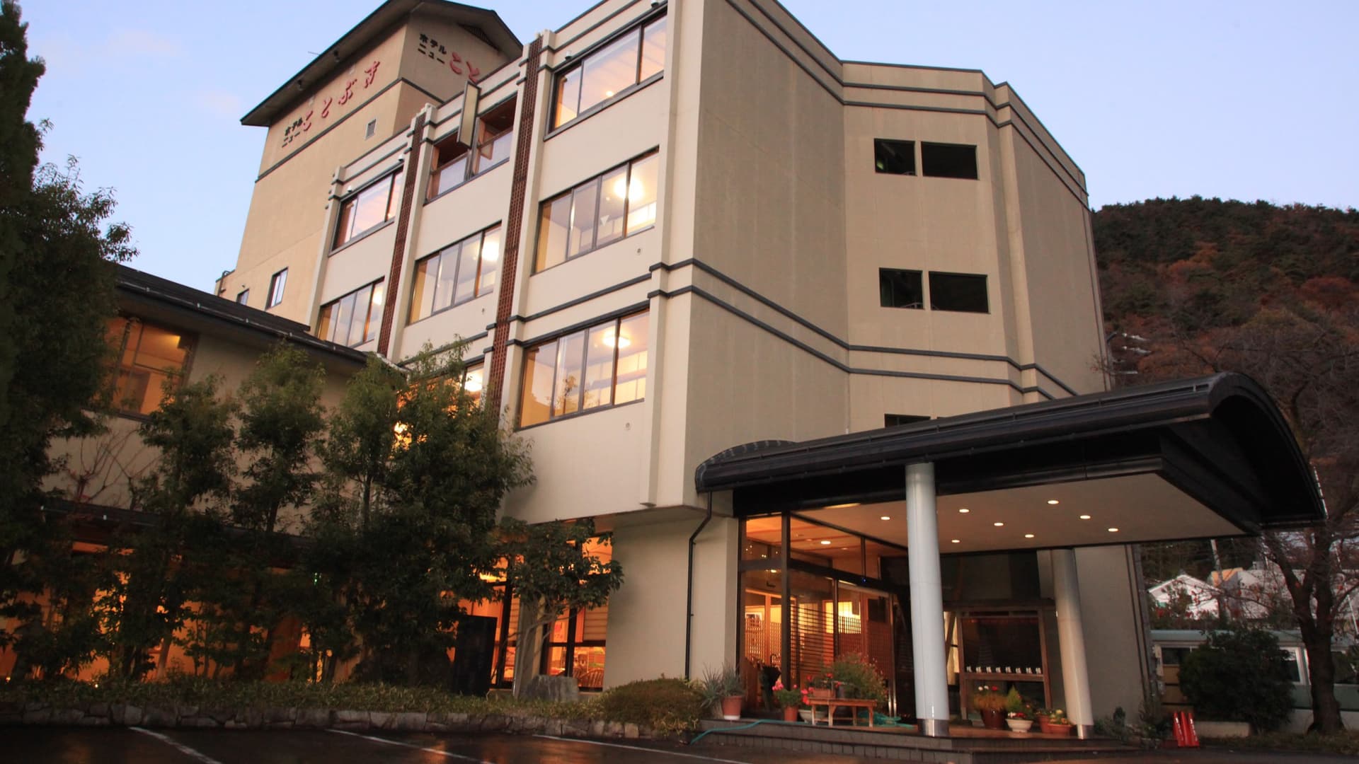 美ヶ原温泉 ホテルニューことぶき