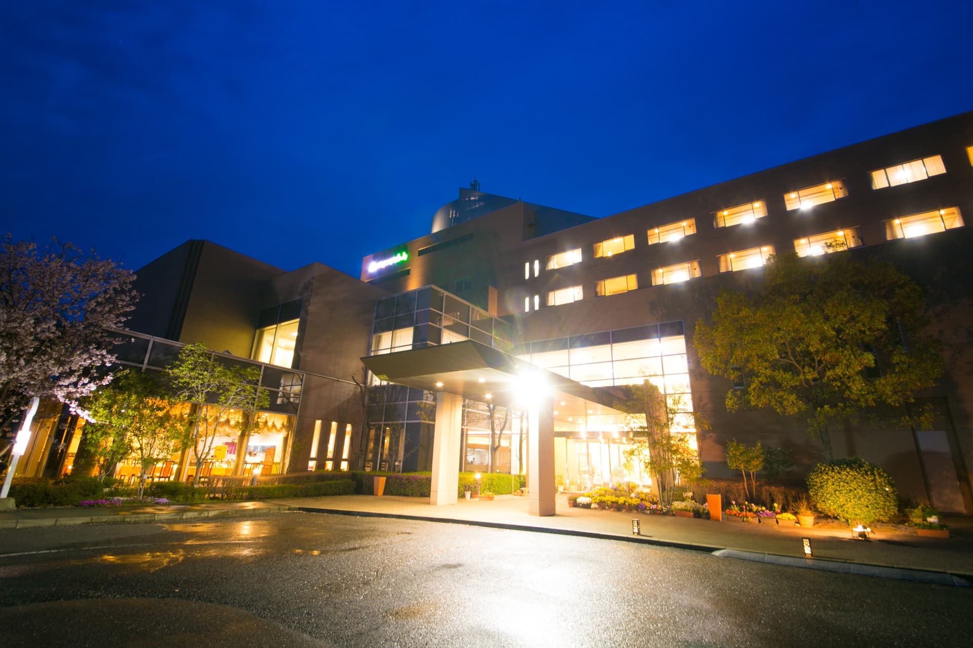 屋島灘温泉 TRESTA白山