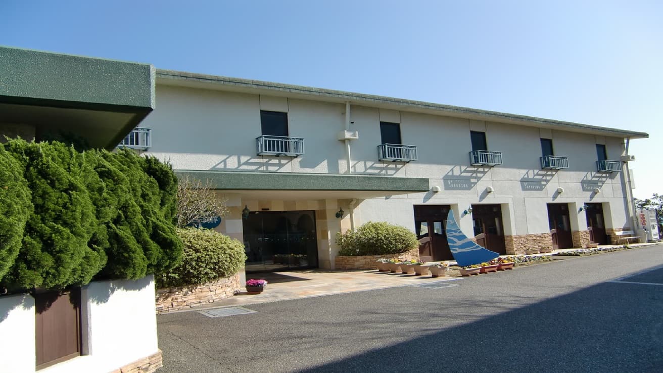 湘南・片瀬海岸 KKR江ノ島ニュー向洋(国家公務員共済組合連合会片瀬保養所)