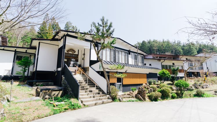 おおぐて湖畔 しらさぎ荘