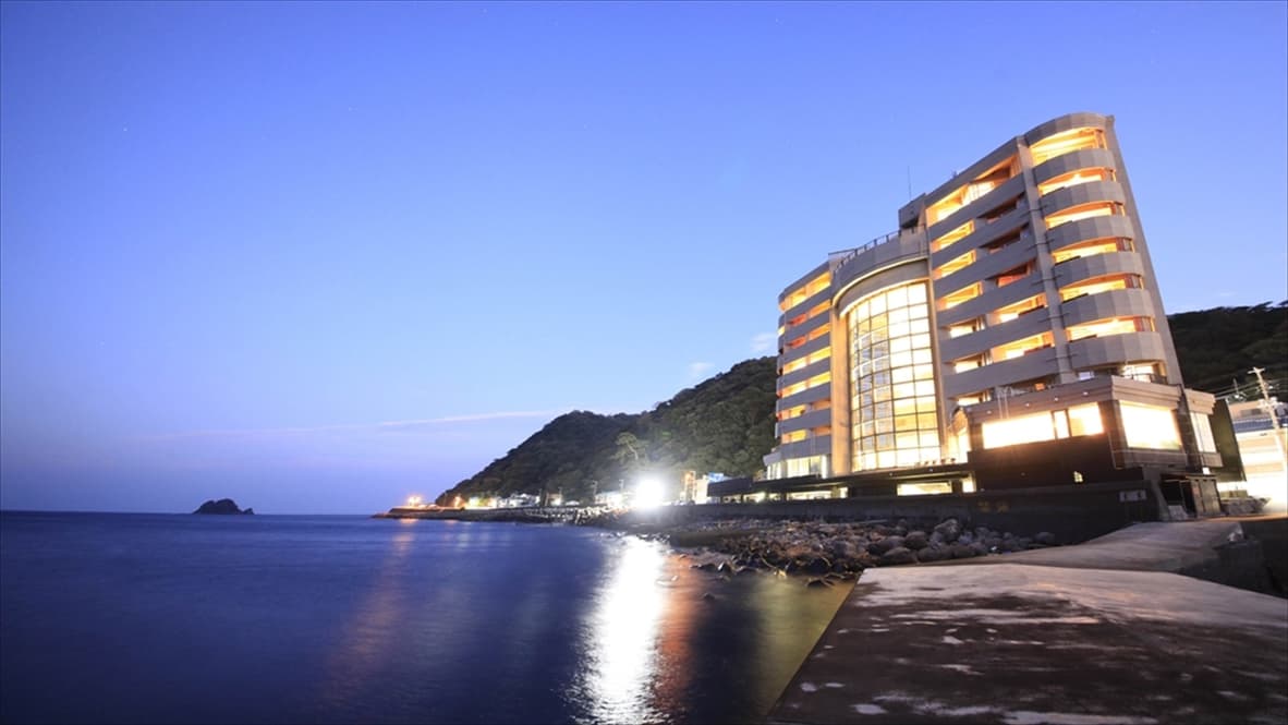 ラグジュアリー 和 ホテル 風の薫UMI