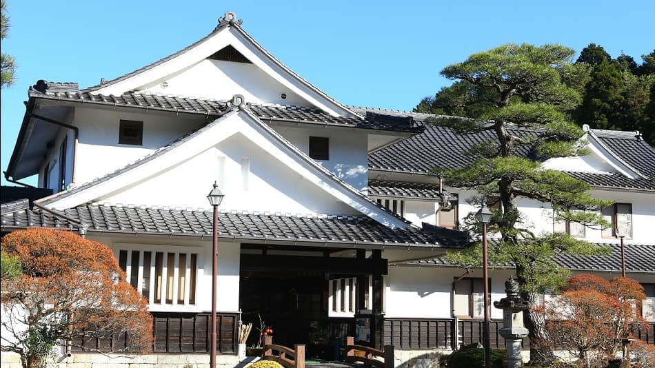 城麓の宿 岩村山荘