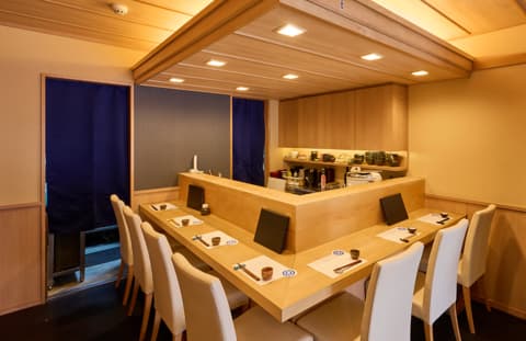 魚 肴 酒 よしば