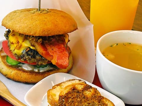 会津バーガー LuckySmile ラッキー スマイル