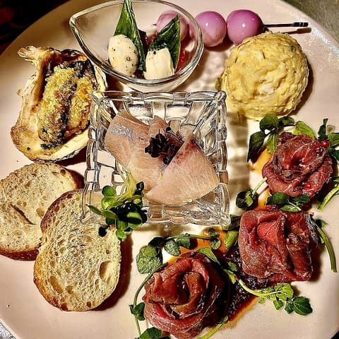 ヘブンズ ガーデン Heaven's Garden 関内店