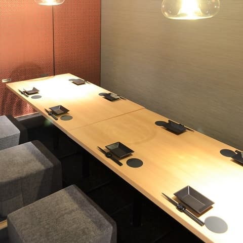 楽蔵 RAKUZO 大阪本町駅前店