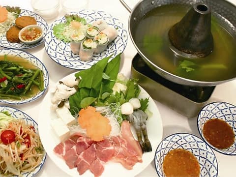 タイ料理 サイアムオーキッド 豊洲センタービル店