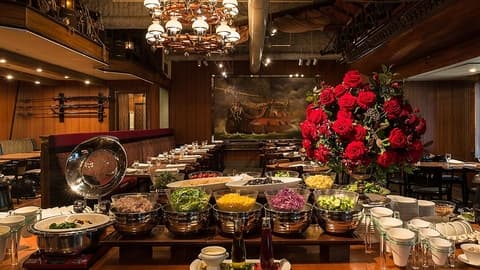 ガンシップ ホテルニューオータニ内