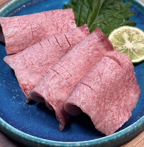 裏船場焼肉 城と七宝