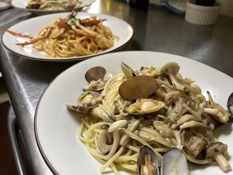 ワインバルアペリチェーナ あざみ野