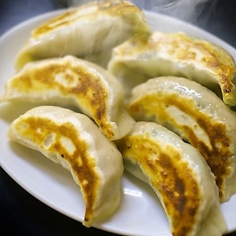 万伝餃子 浜松町店