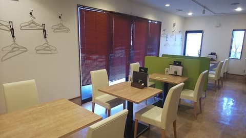 自然派ワインとビストロ料理 エシャロット