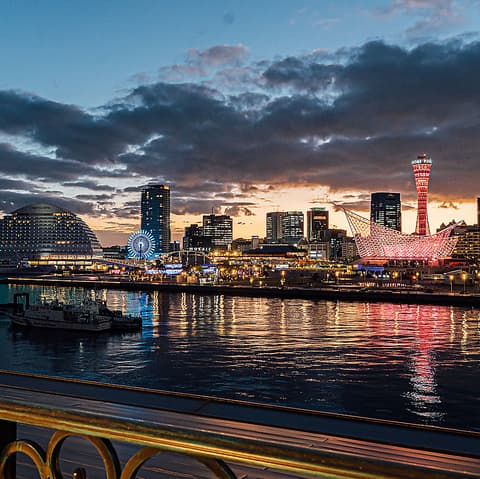 ルーフトップ レストランバー エス神戸