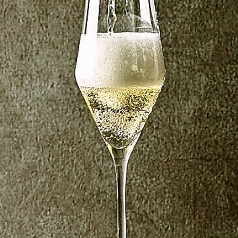 ダイニングバー RATORU ラトル