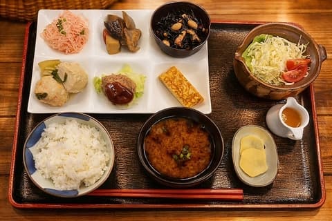 おばんざい びび