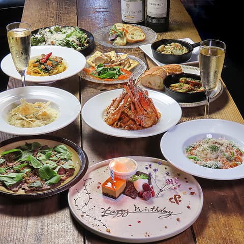 シモキタザワ カクレガ カフェダイニング&ROLL アンドロール