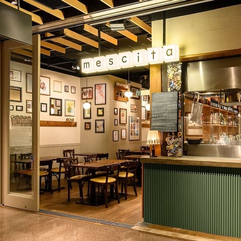 丸ノ内 mescita メッシタ