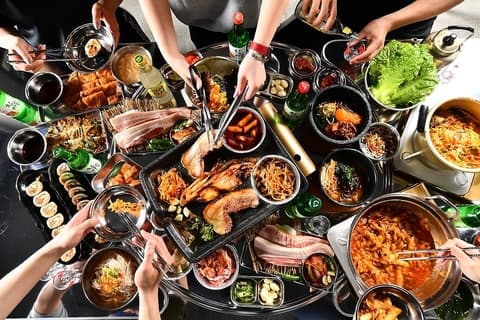 韓心ハンマウム