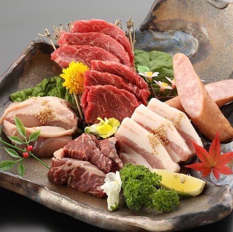 焼肉酒場 広島ホルモン 楓