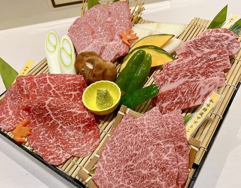 焼肉 つばめ 燕 南5条すすきの店