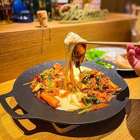 韓国ごはんとお酒 マシッタ