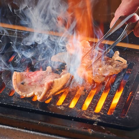 焼肉×ホルモン×居酒屋 綾瀬肉流通センター