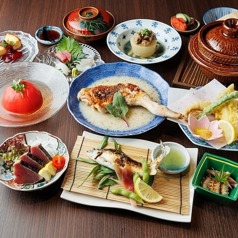 魚と煮込みとわら焼きと ととと