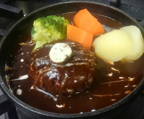 ステーキとハンバーグの店 アウトバースト&ポンタ