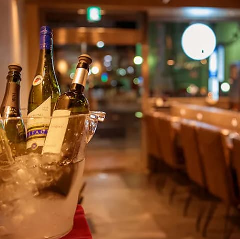 魅惑の酒屋mikami ミカミ