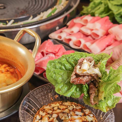 韓国料理専門店 鉄鍋屋