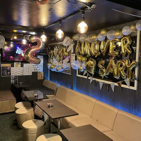 カラオケ シーシャバー 新橋の秘密基地