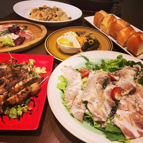 和牛肉酒場 ランプ精肉店