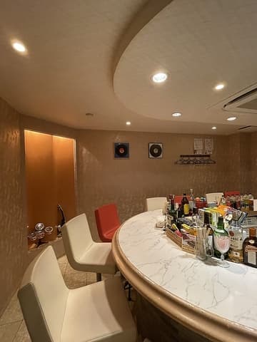 カフェのちお酒ときどきヨガ