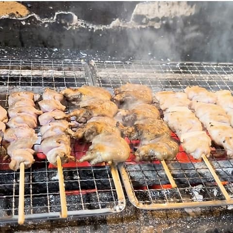 炭火焼き鳥 楽