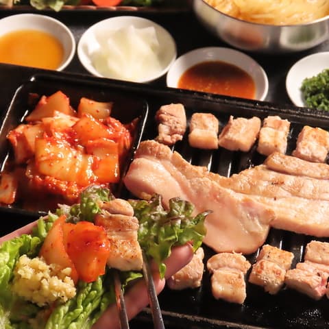 生サムギョプサル専門店 韓国市場