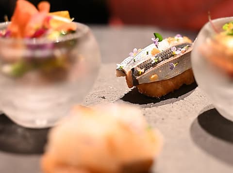 Lasymetrie アシメトリィ