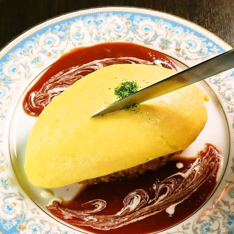 洋食バル A tarta ア タータ