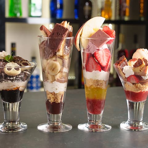 パフェ&ダイニングバー MONOCHROME (モノクローム)