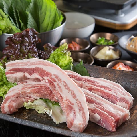 韓国料理 -パル-